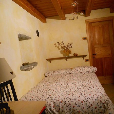 Au Coeur Hotell Verrayes Eksteriør bilde